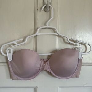 Victoria’s Secret pink‎ strapless bra size 34D